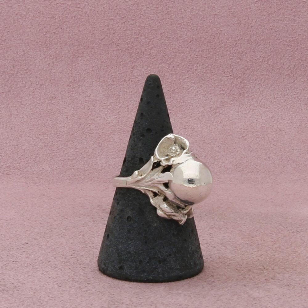 sterling silver vintage art nouveau floral orb perfume ring size 7.5